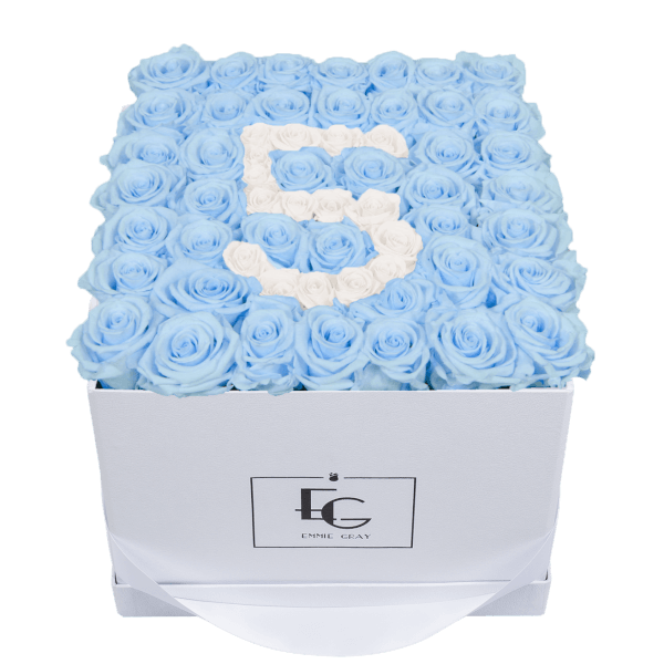 NUMBER INFINITY ROSEBOX | BABY BLUE & PURE WHITE | L